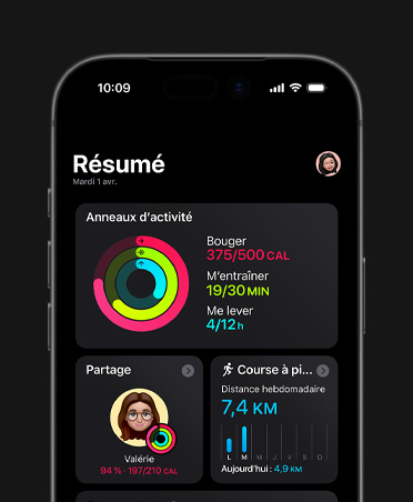 iPhone 17, résumé de mise en forme, anneaux d’activité, données de Bouger, M’entraîner et Me lever, partage des activités avec les proches, données hebdomadaires sur la course