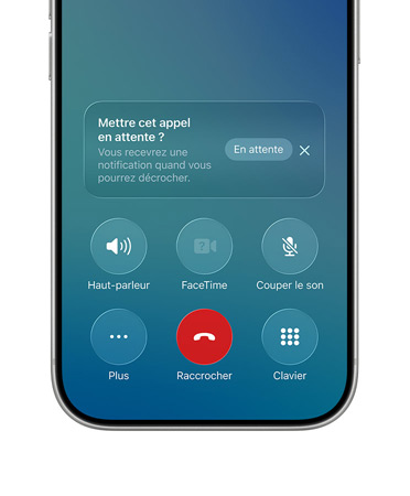 iPhone, la moitié inférieure de l’écran affiche un appel actif avec la nouvelle option d’assistance de mise en attente et une notification du bouton de mise en attente