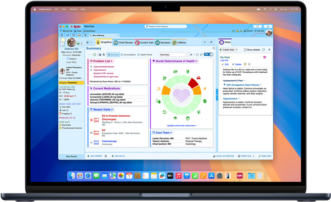 صورة لجهاز MacBook Pro يعرض سجلات Epic MyChart الصحية الإلكترونية.
