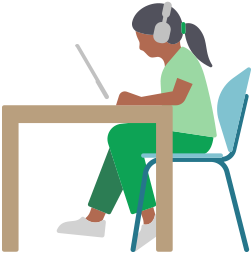 Çalışma masasında otururken AirPods Max takan ve iPad kullanan bir kadın