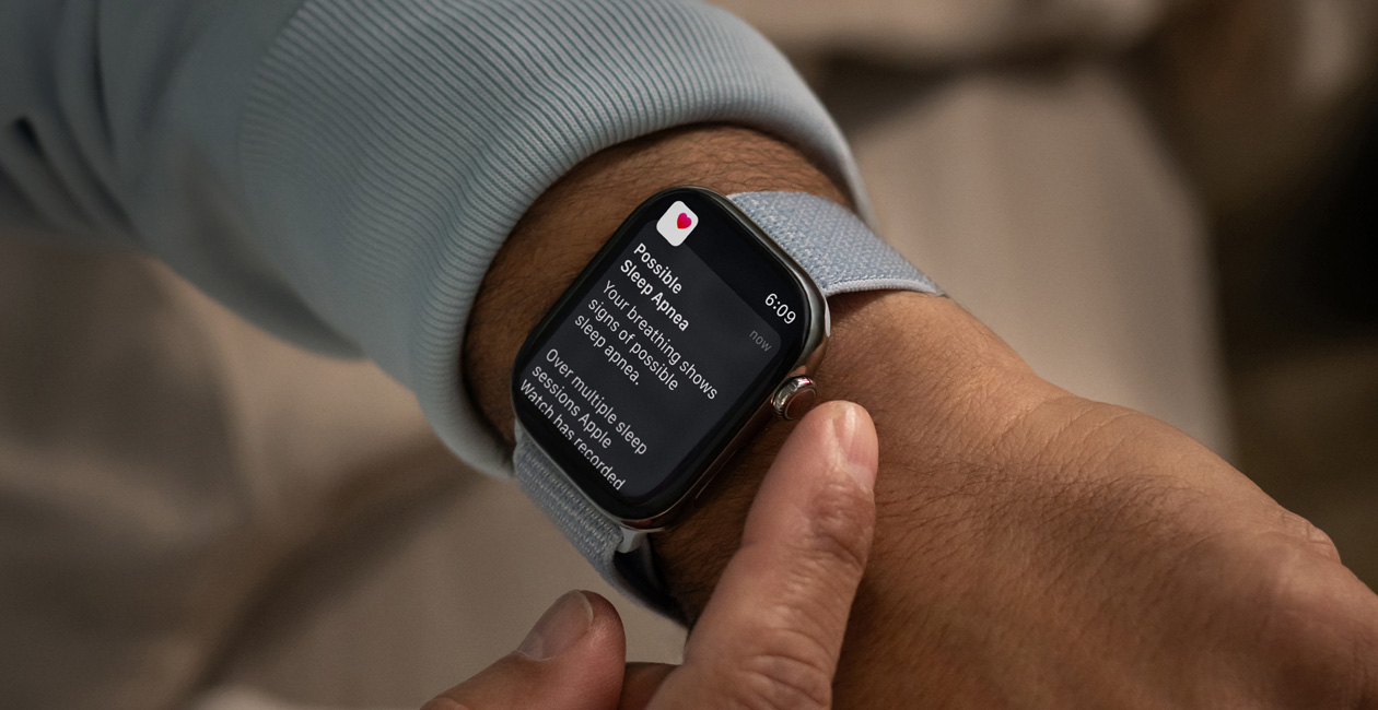 An Apple Watch displaying a notification for “Possible Sleep Apnoea”.