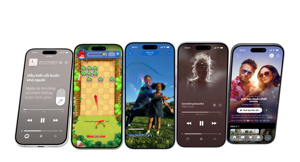 iPhone 17 devices in different colors, screens showing various apps